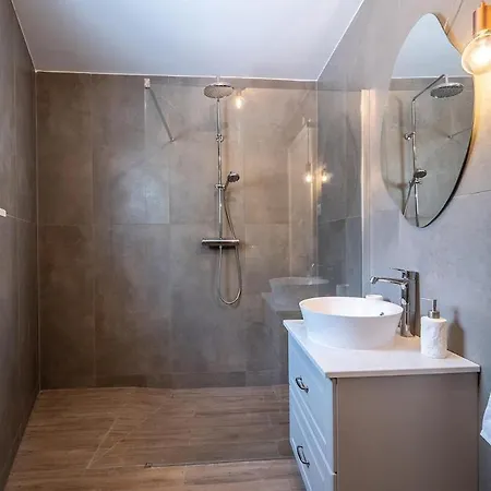 Villa Attractive *